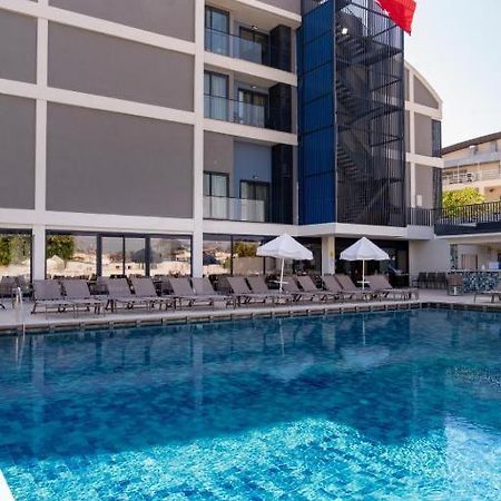 Side Square Hotel מראה חיצוני תמונה