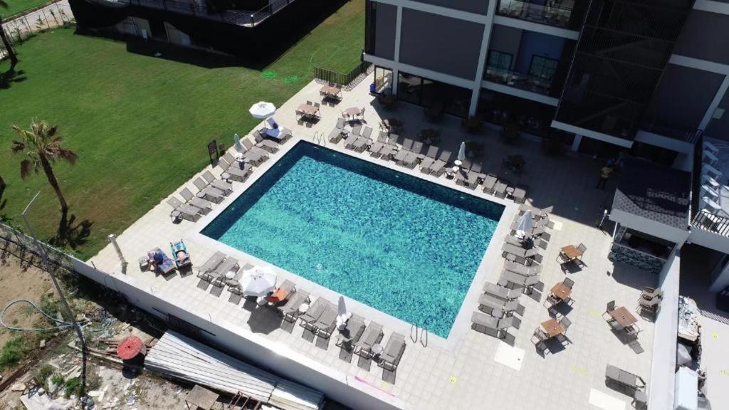 Side Square Hotel מראה חיצוני תמונה