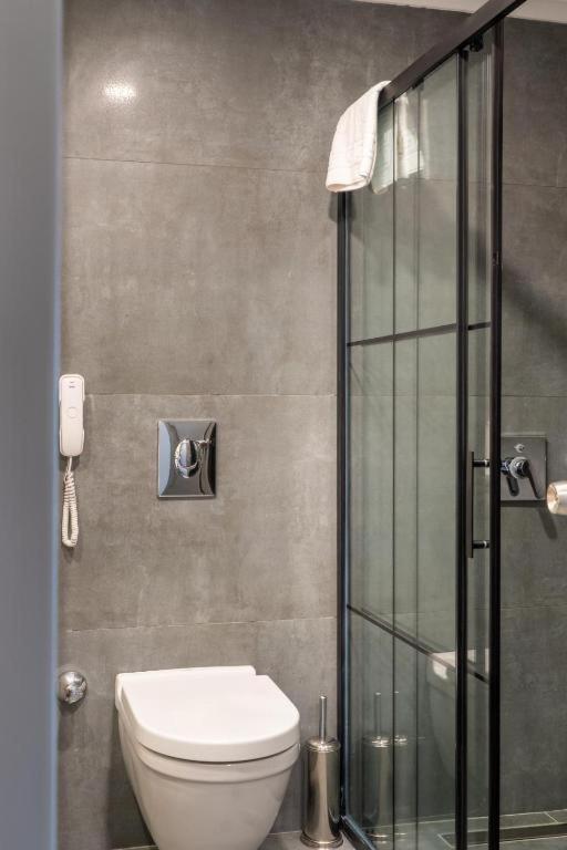 Side Square Hotel מראה חיצוני תמונה