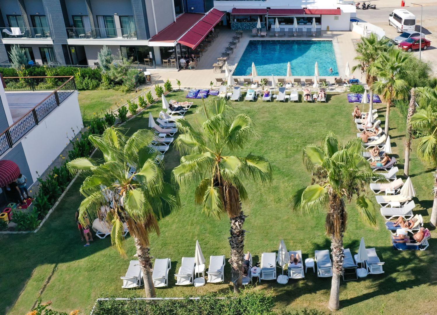 Side Square Hotel מראה חיצוני תמונה