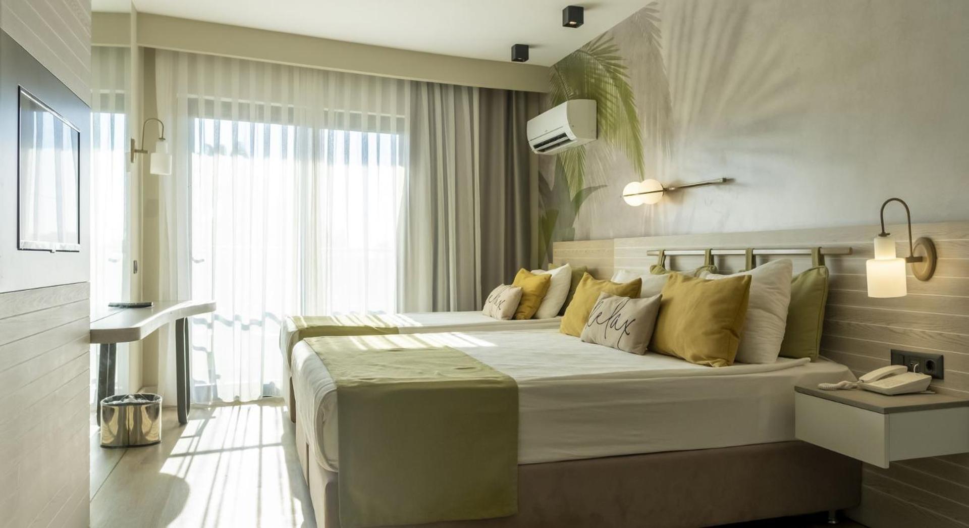 Side Square Hotel מראה חיצוני תמונה