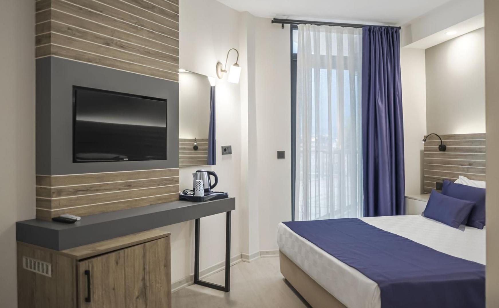 Side Square Hotel מראה חיצוני תמונה