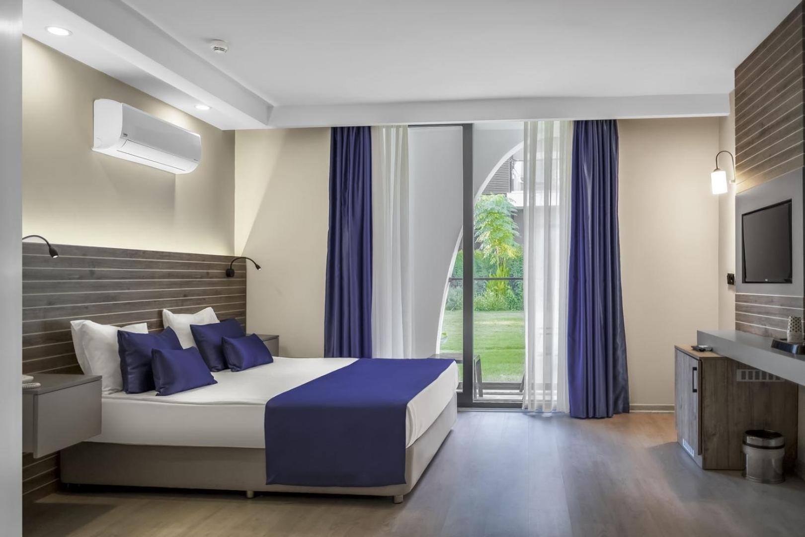 Side Square Hotel מראה חיצוני תמונה